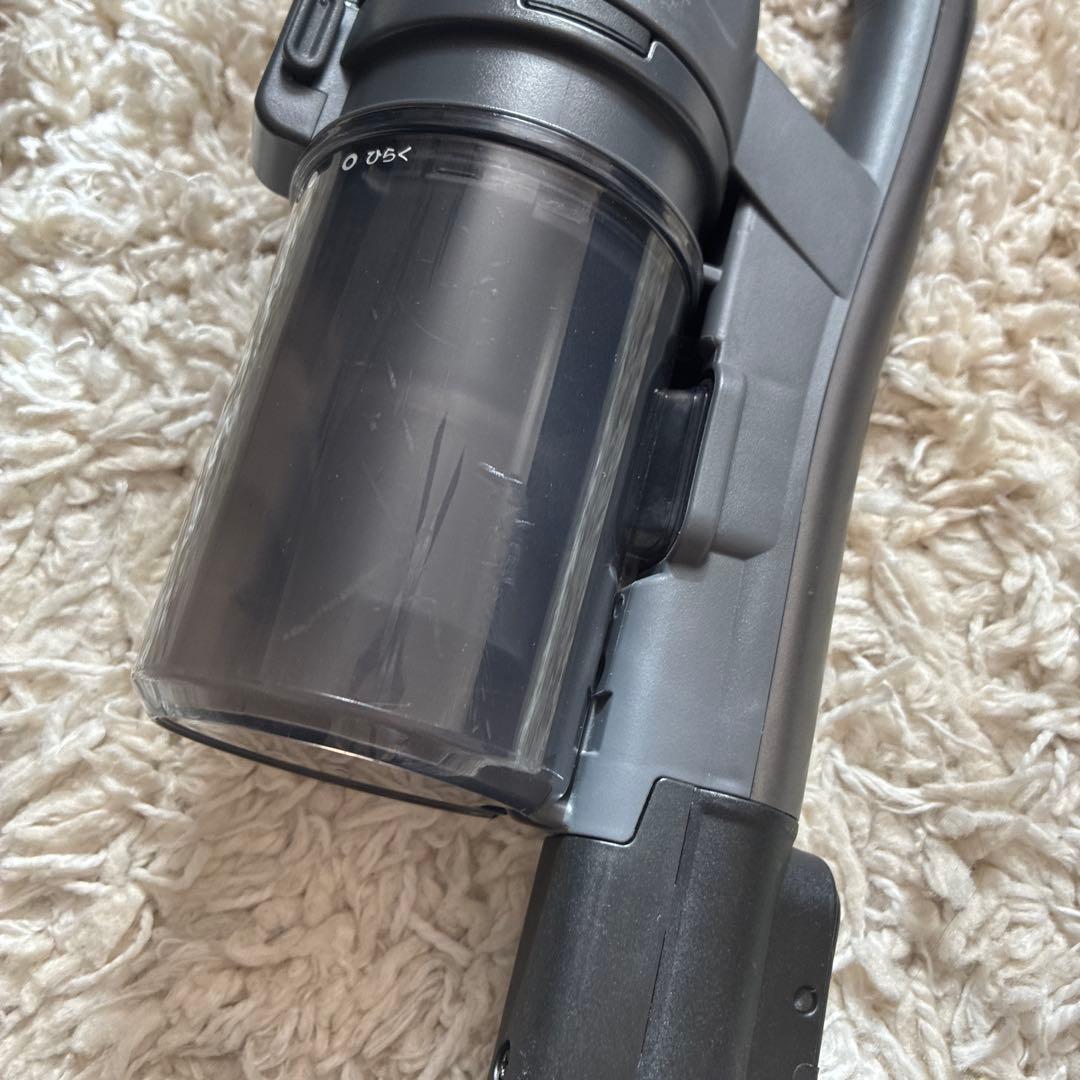 清之進 TOSHIBA コードレス掃除機 付属品あり