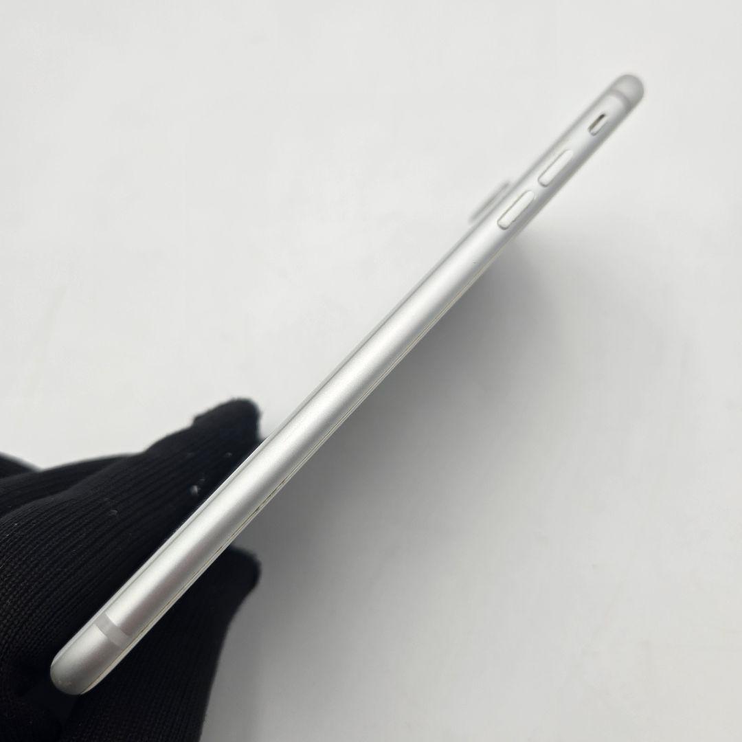 美品 iPhone 8 Plus 64GB SIMフリー 外装きれい 動作良好