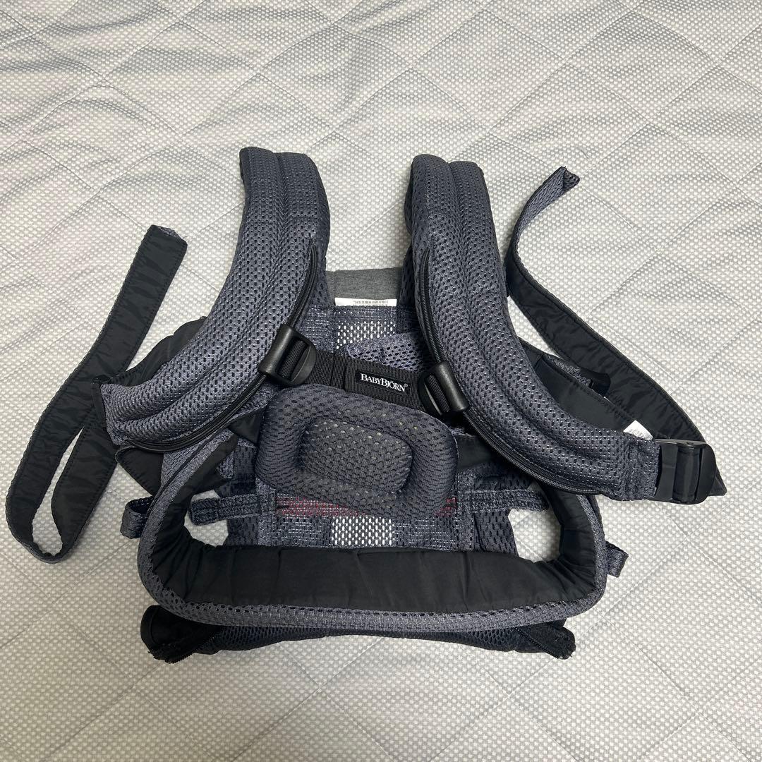 ベビービョルン　BABYBJORN ハーモニー　グレー メッシュ 抱っこ紐