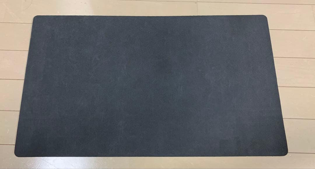 【期間限定】遊戯王 公式 プレイマット ブラックフェザー・ドラゴン TSHD