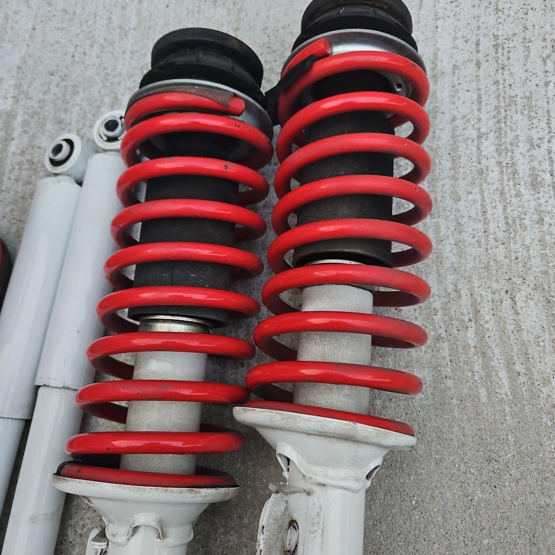 三浦 ハスラー　ハイリフトサスペンションキット 赤 4点セット