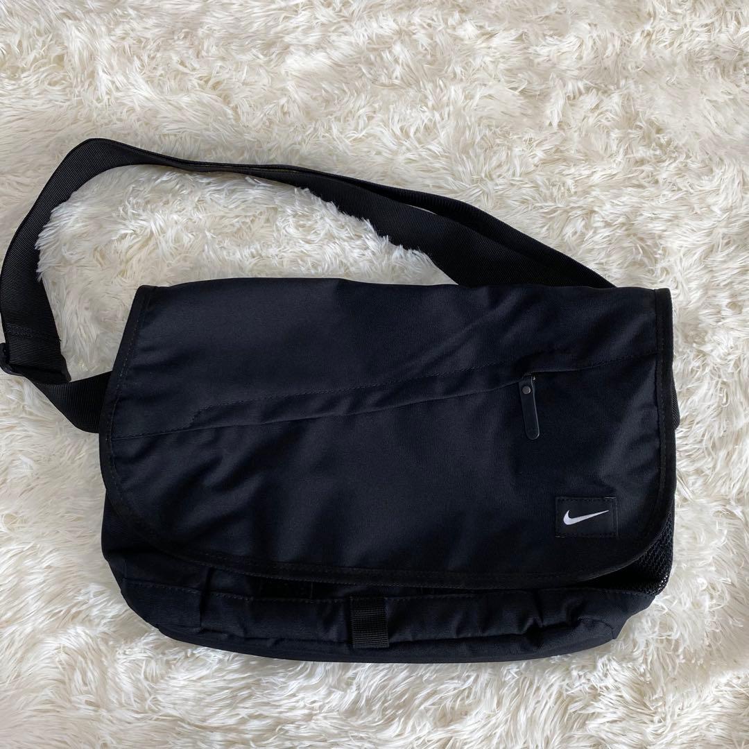 【ひいらぎ】NIKE CORDURA メッセンジャーバッグ 00s y2k