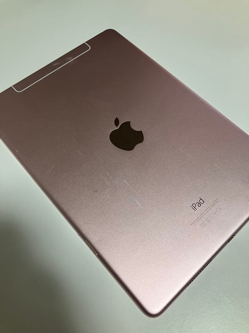 iPad Pro 9.7 2016 WI-FI+CE(128GB) ペンセット