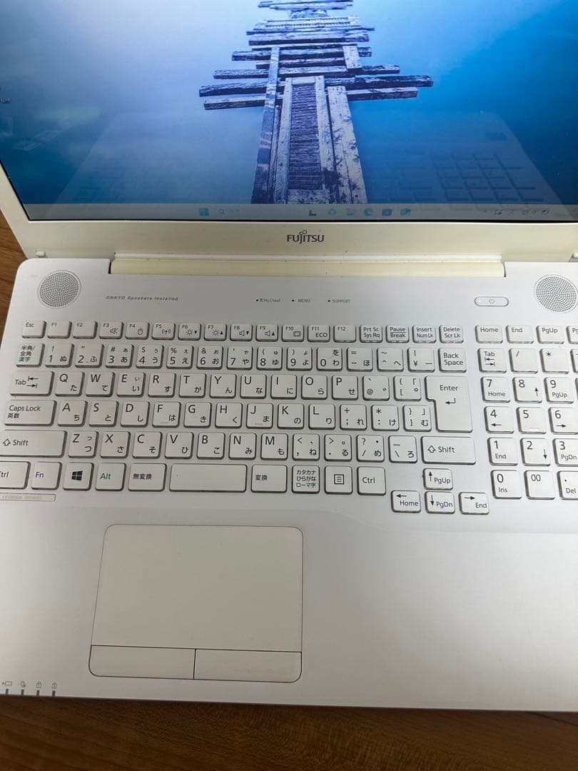富士通 LIFEBOOK AH50/A3 メモリ8GB SSD128GB W11