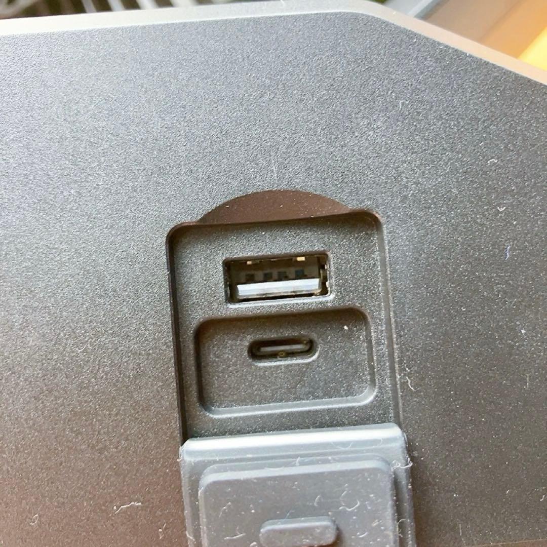 これは便利！多機能充電式扇風機 キャンプ スマホ充電可 ライト付 防災