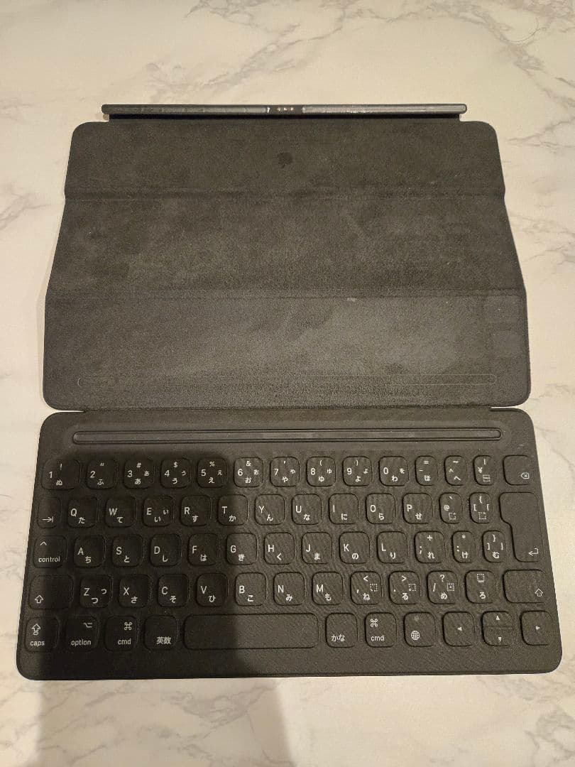 【純正】iPad(10.5インチ)用 Magic Keyboard ブラック