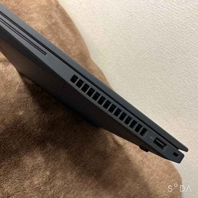 【美品】ThinkPad P16s Gen 2（CPU:Ryzen™ 7）