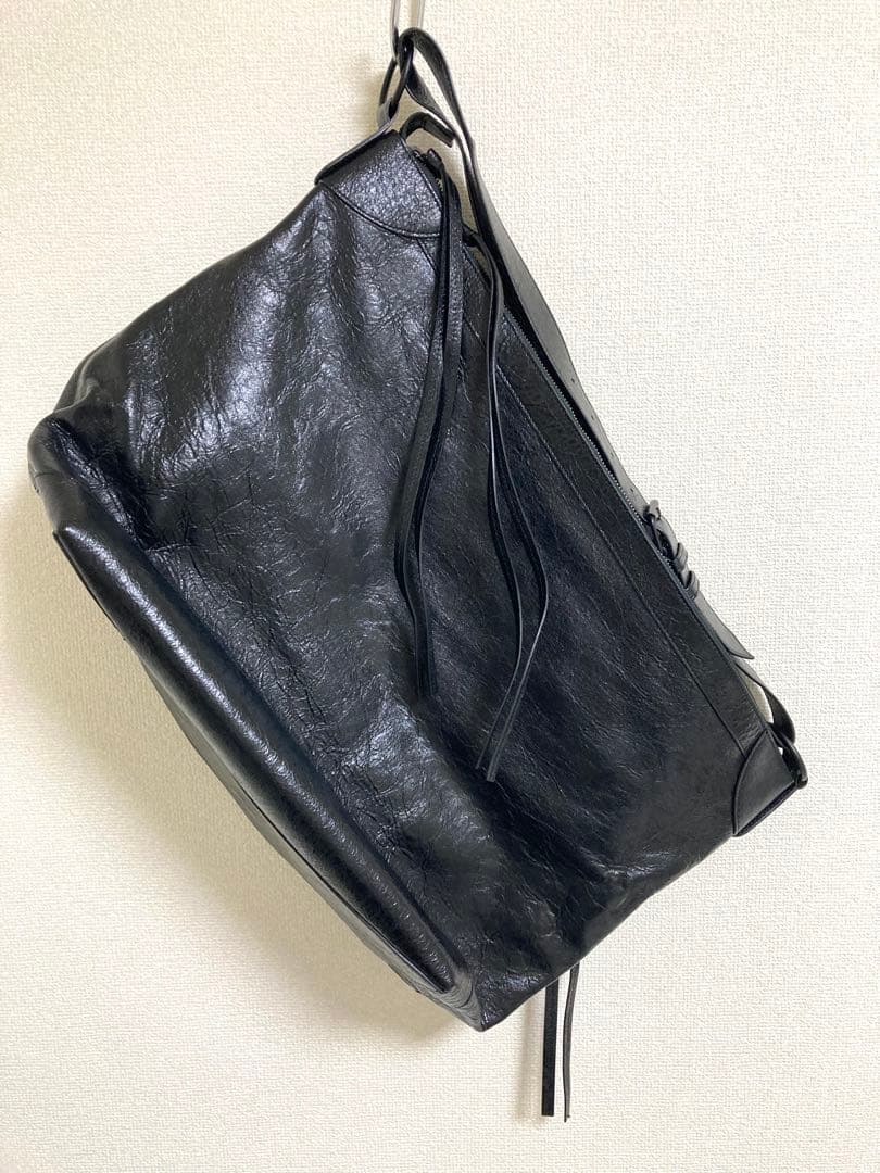【新品未使用品】 BALENCIAGA （バレンシアガ）レザー ショルダーバッグ