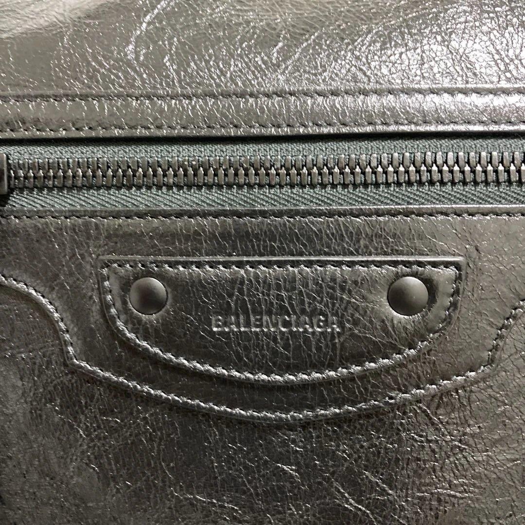 【新品未使用品】 BALENCIAGA （バレンシアガ）レザー ショルダーバッグ