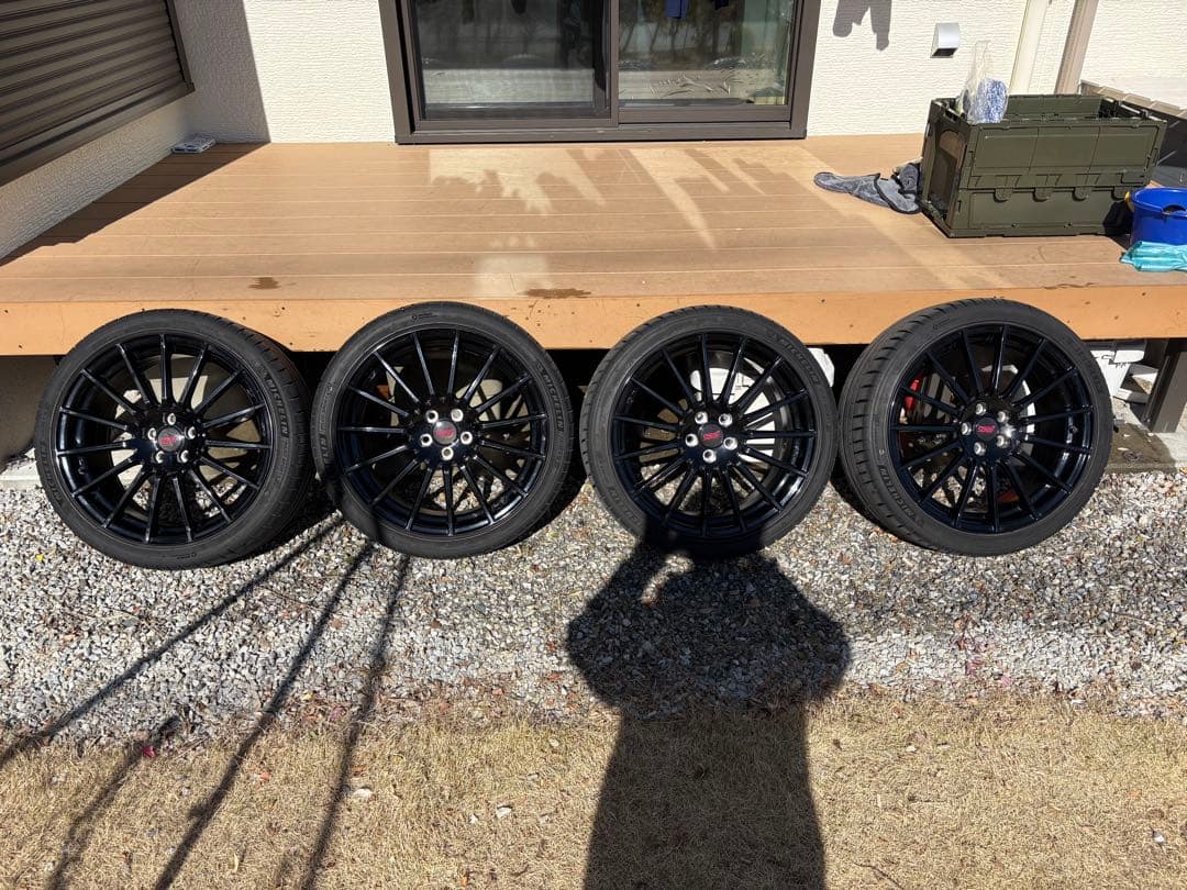 STI ホイール、タイヤセット　18インチ
