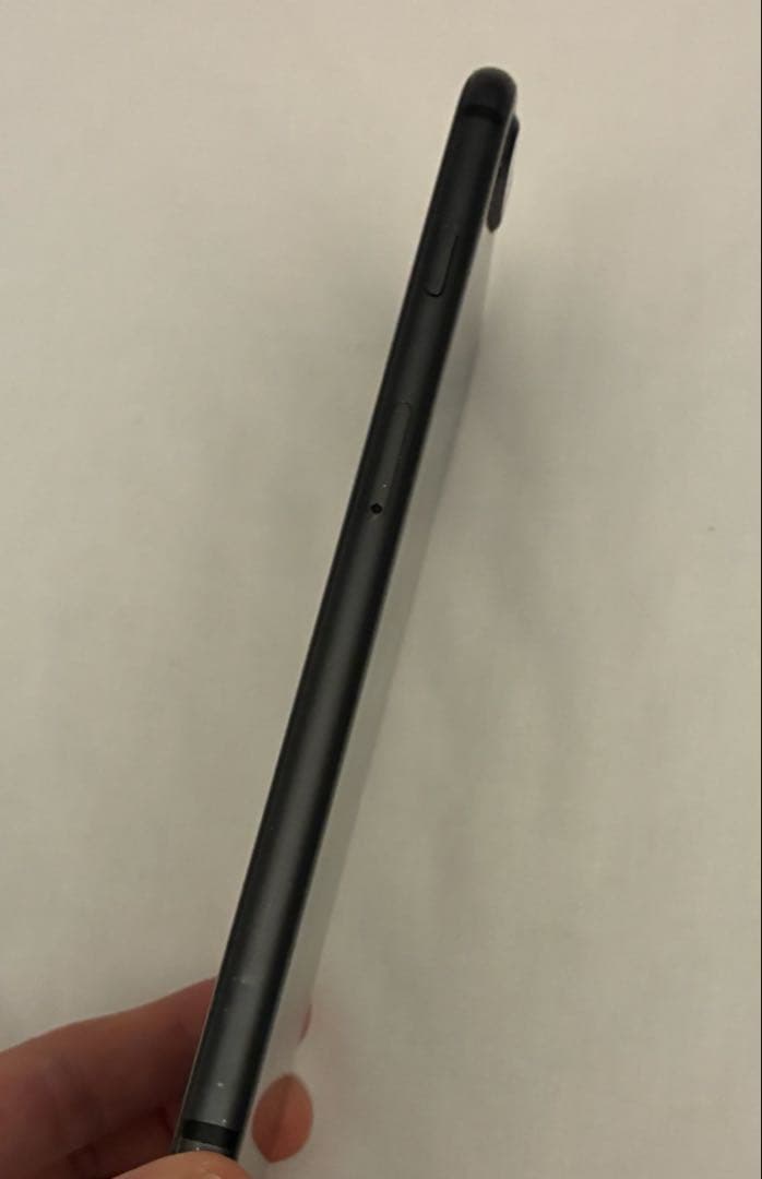 iPhone8 plus 64GB SIMフリー　スペースグレイ