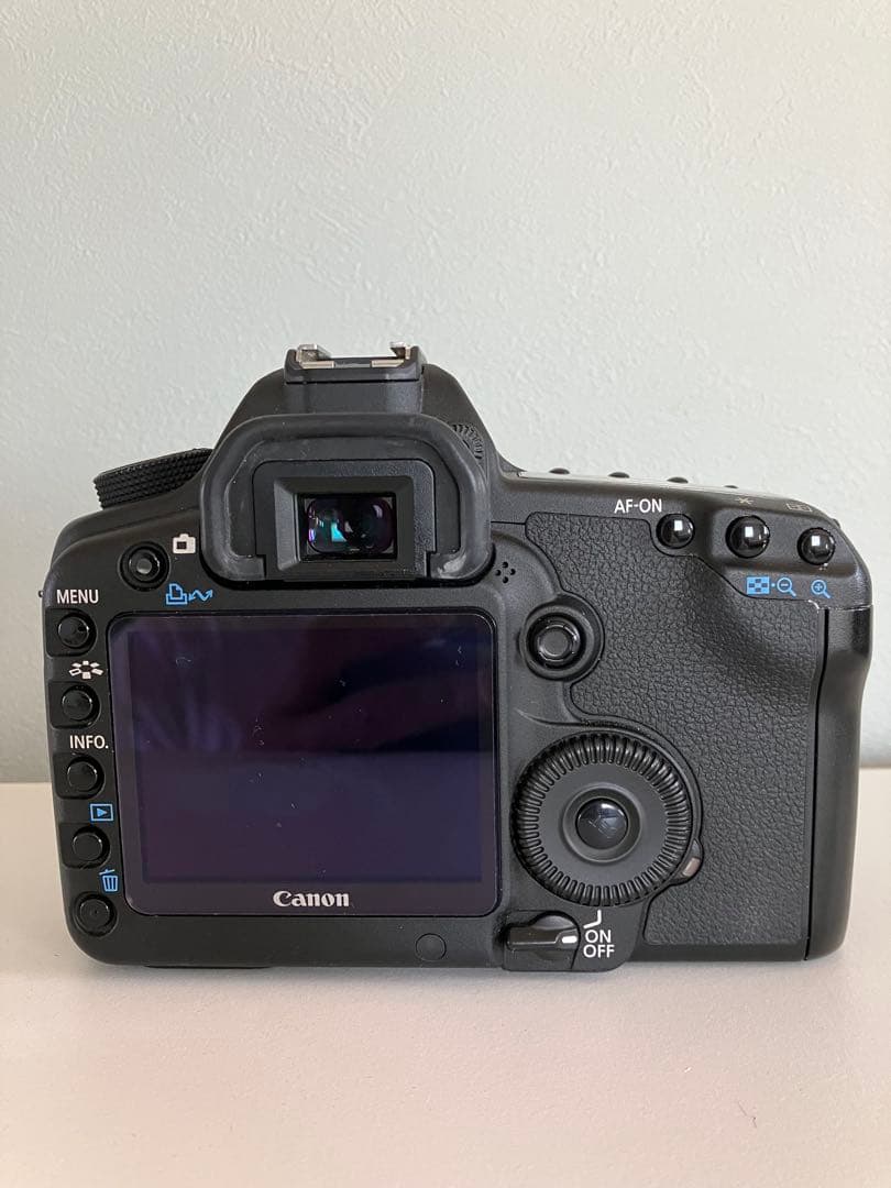 デジタルカメラ Canon EOS 5D Mark II EF 24-105 L IS USM