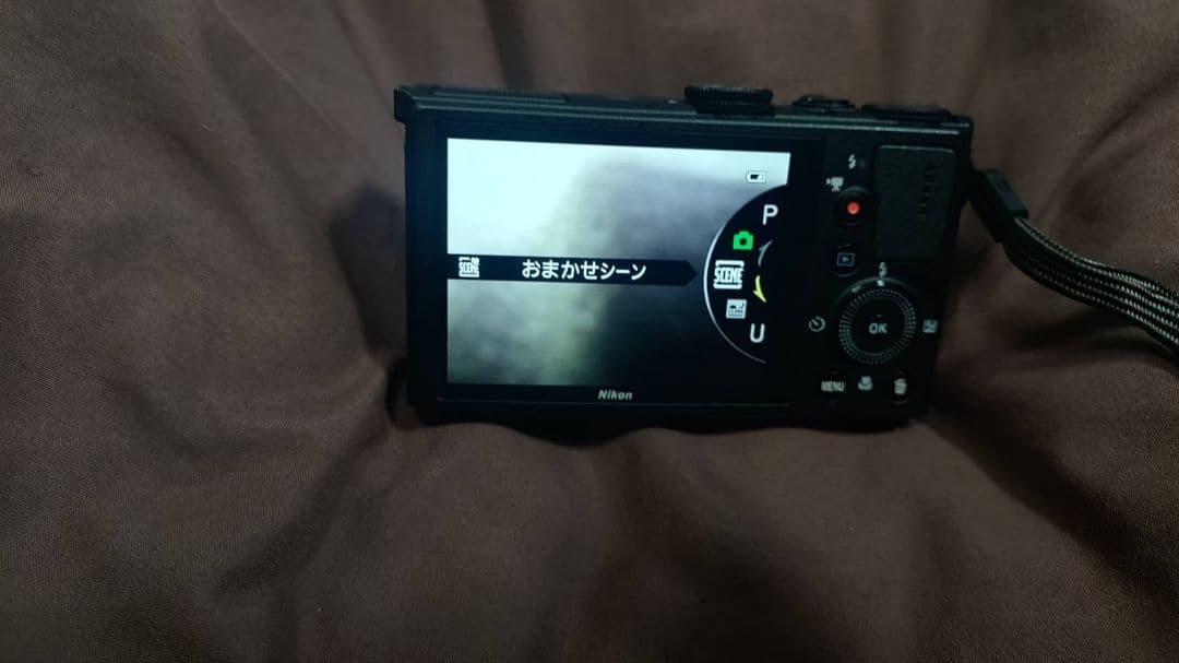 Nikon コンパクトデジタルカメラ