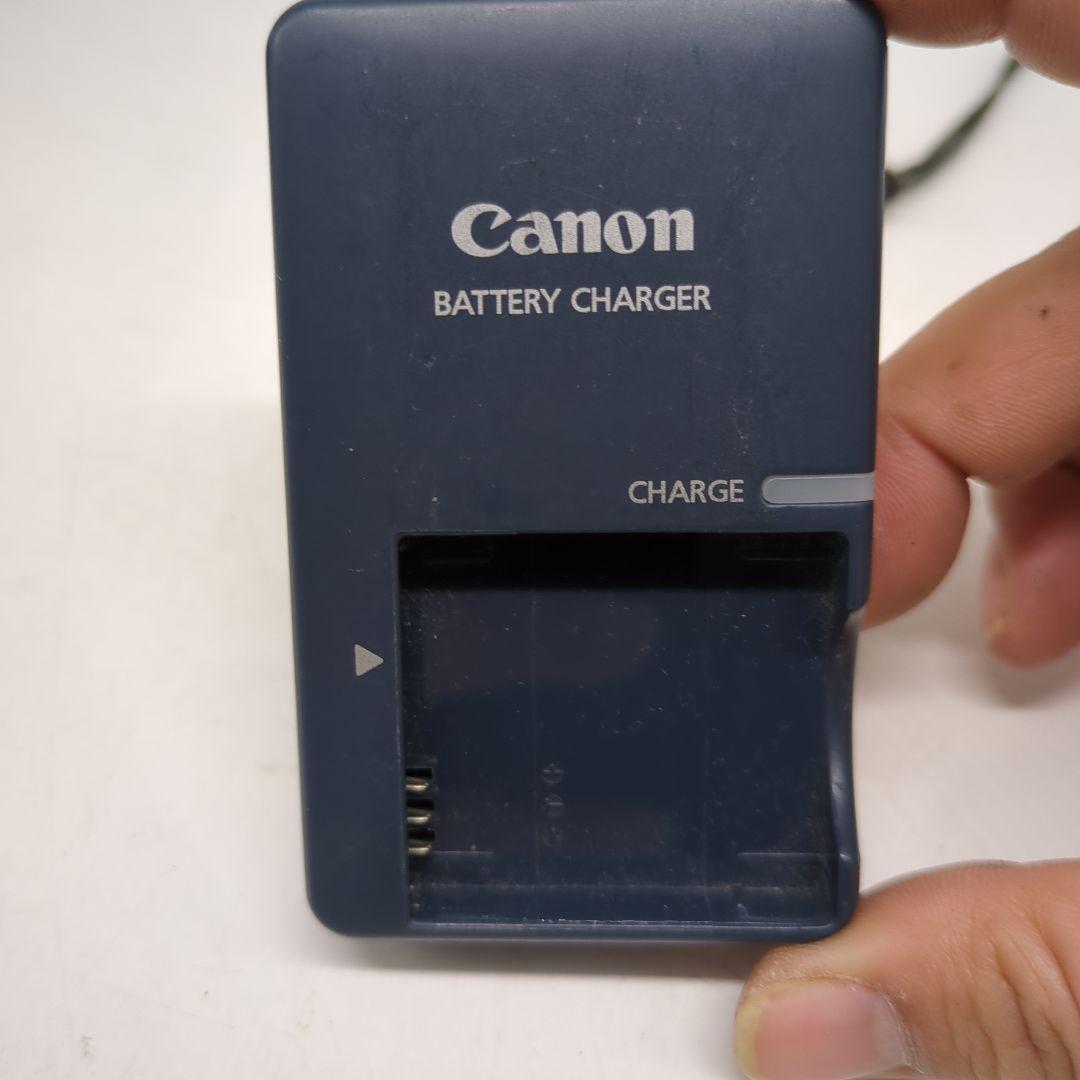 Canon IXY DIGITAL 8.0メガピクセル コンパクトカメラ