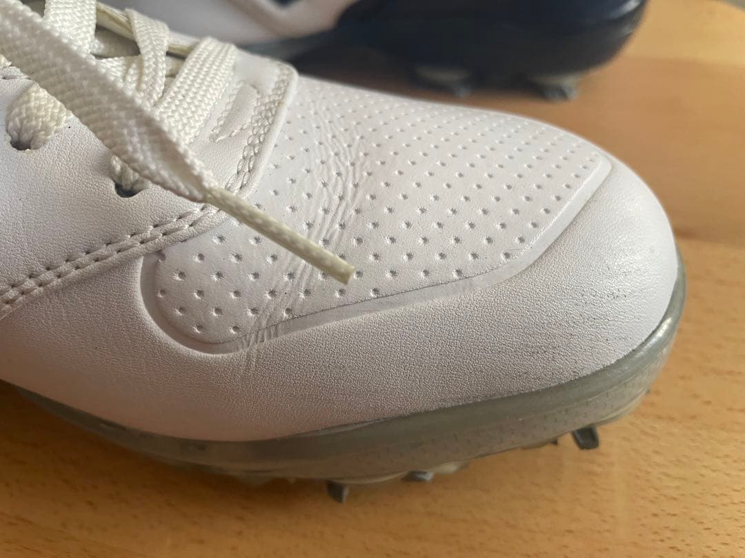 New Balance ゴルフシューズ 女性用 ホワイト/ネイビー