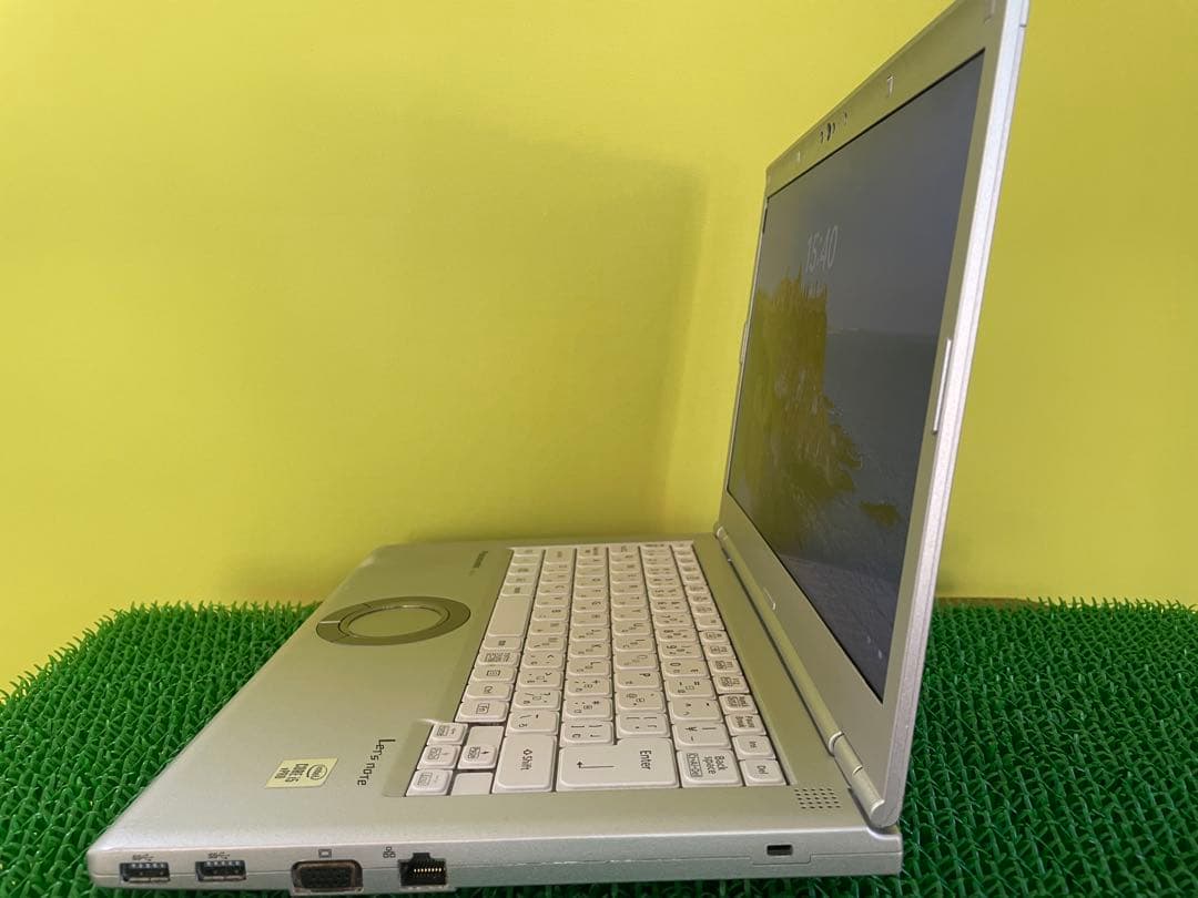 Windowsノート本体 Panasonic Let's note CF-LV9