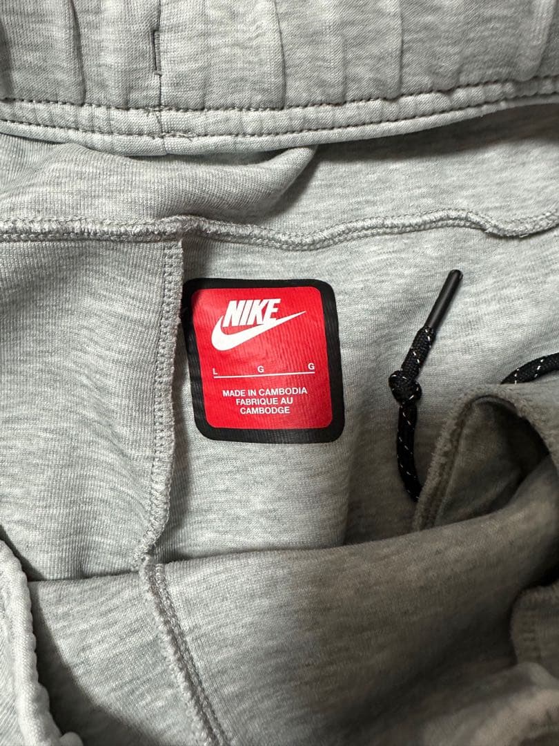 NIKEテックフリース上下セット 値下げ交渉乗ります！