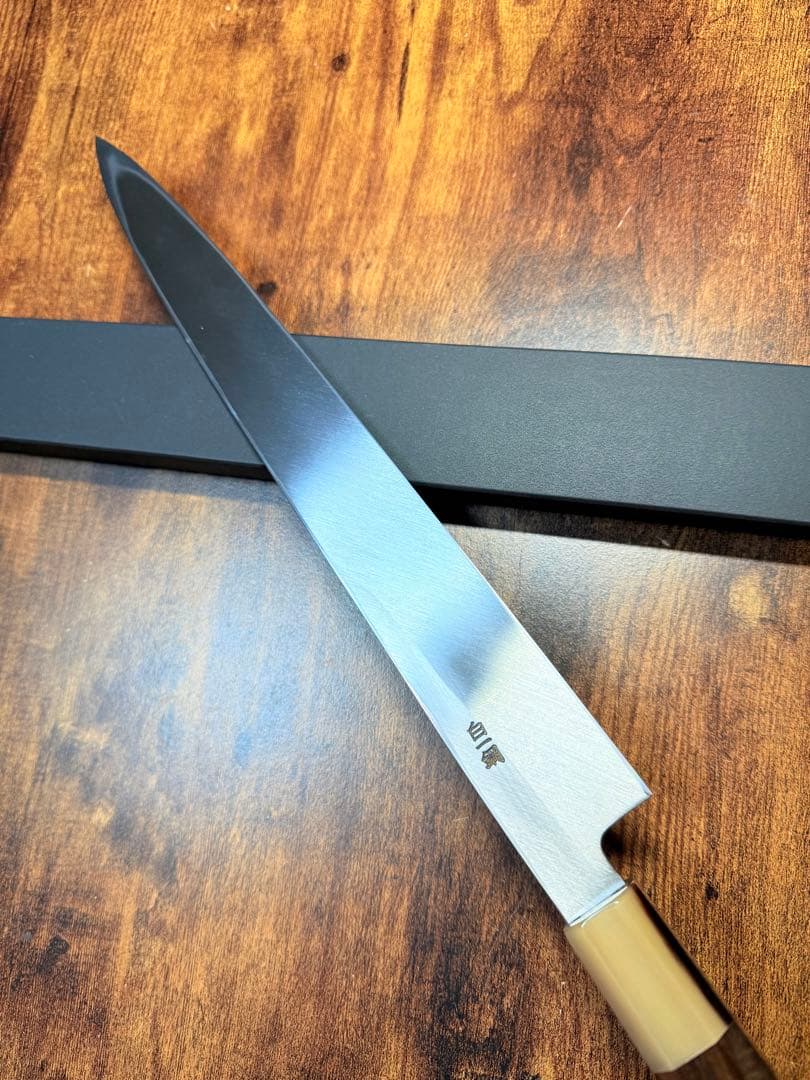 森本光一作　左用　刺身 柳刃　白一鋼　尺　紫檀白水牛八角柄　鞘付き