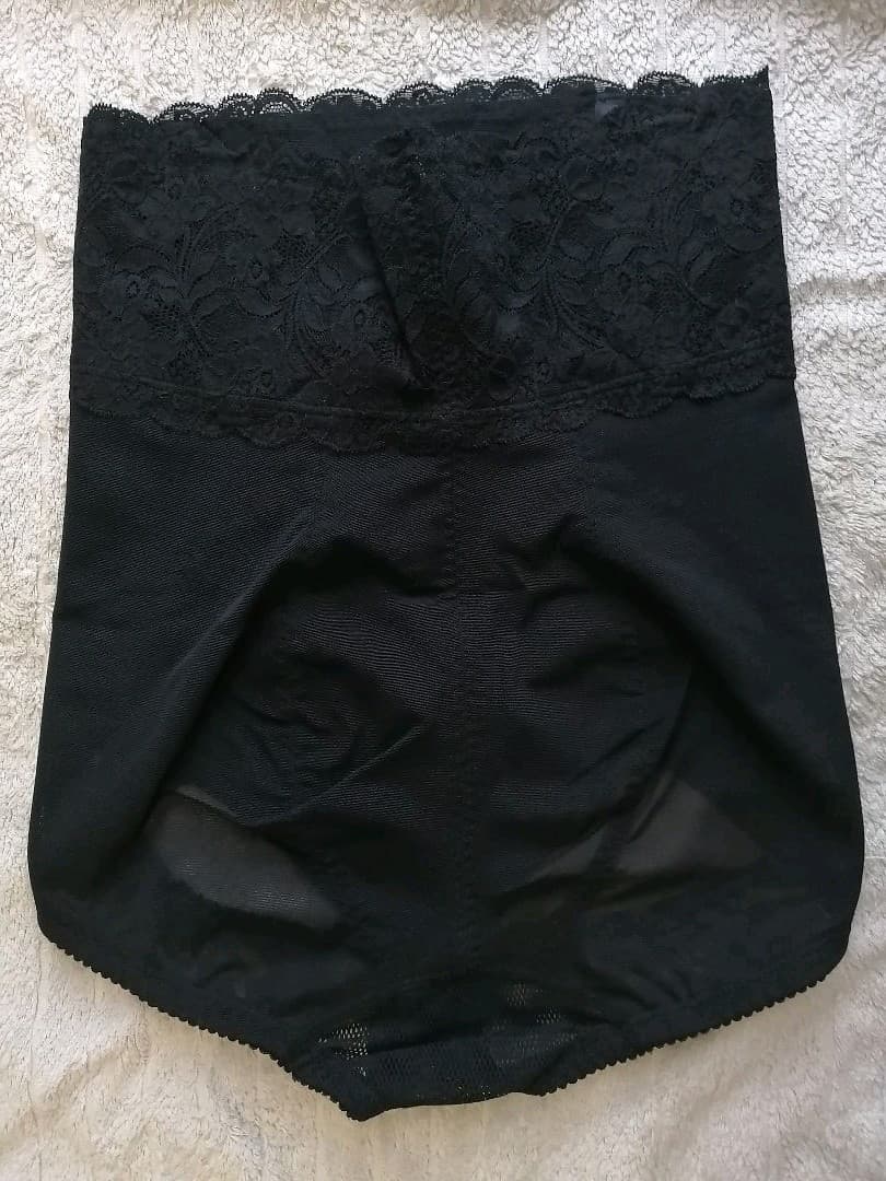 ダイアナ　 ブラックフォーマル ハイウエストショートガードル