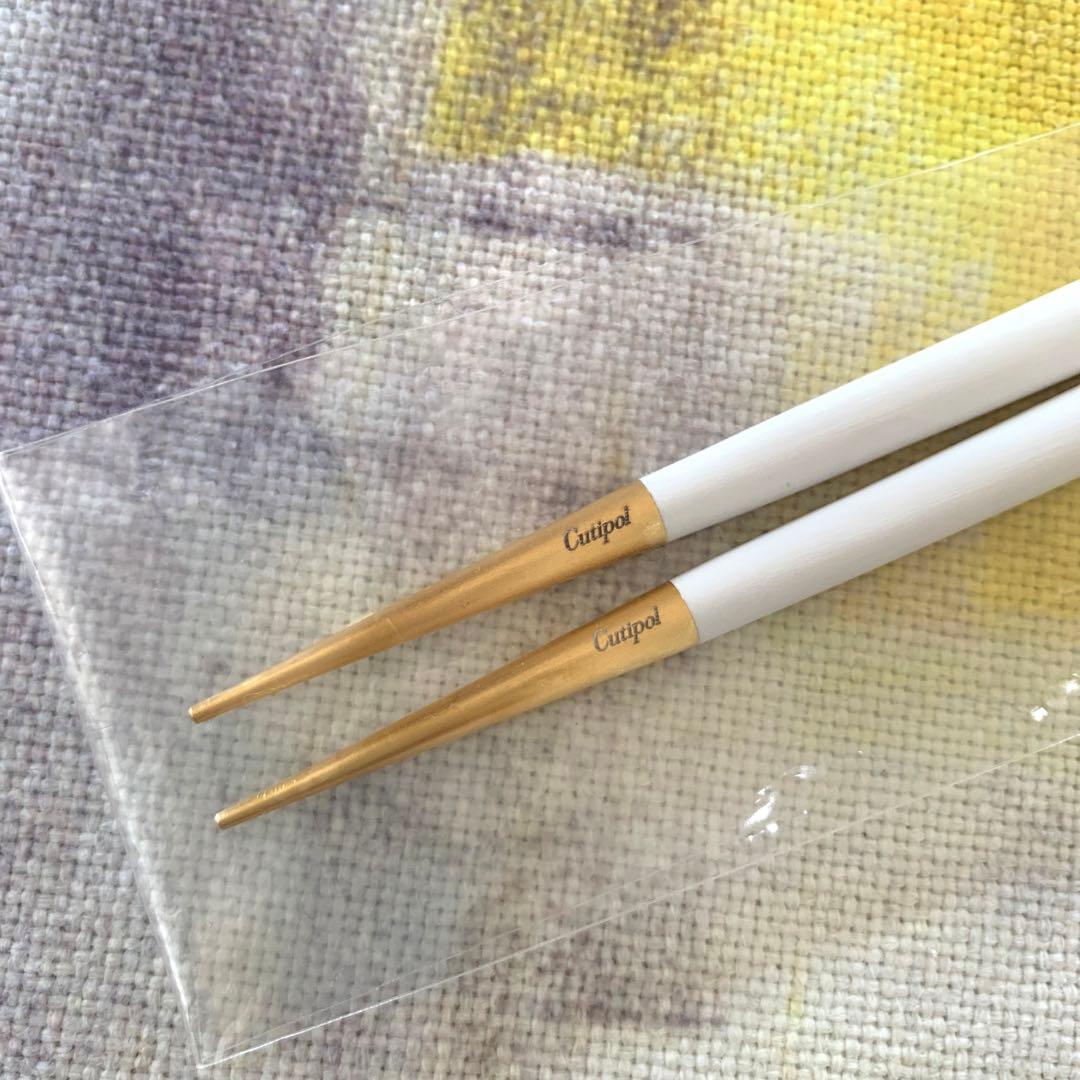 Cutipol クチポール ゴア 箸＋箸置きセット ホワイト　ゴールド 2セット