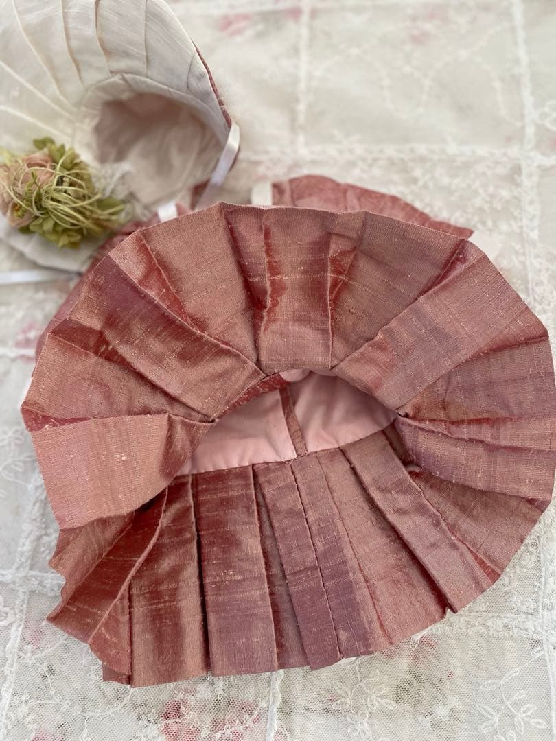 断捨離SALE品♡シルク アンティークビスクドールドレス ＆ ボンネット♡