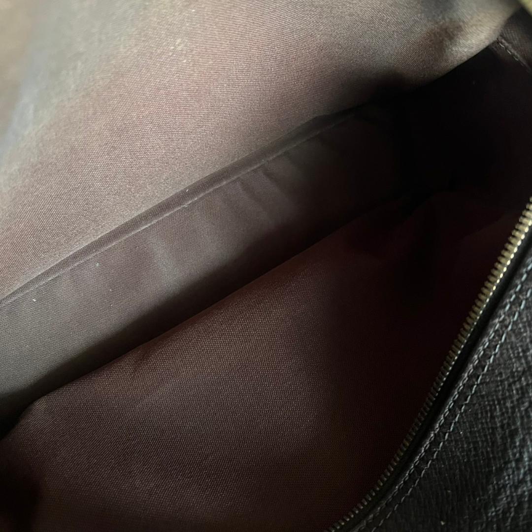 ⭐️LOUIS VUITTON⭐️ルイヴィトン タイガ リポーターPM