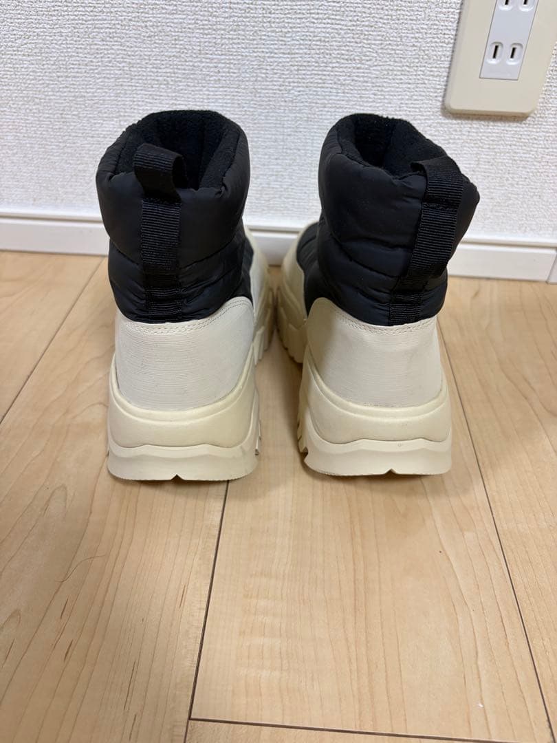 Hunter 防寒・防水スノーブーツ　23cm ブラック×ホワイト