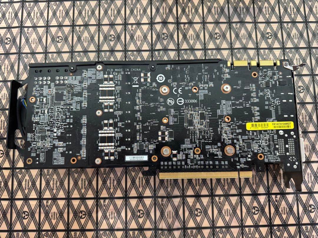 グラフィックボード・グラボ・ビデオカード GIGABYTE WINDFORCE GTX760