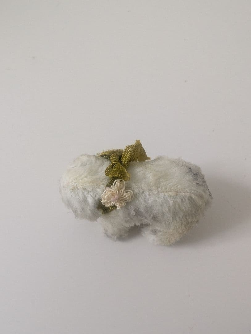 ミニチュア　小さな象のぬいぐるみ