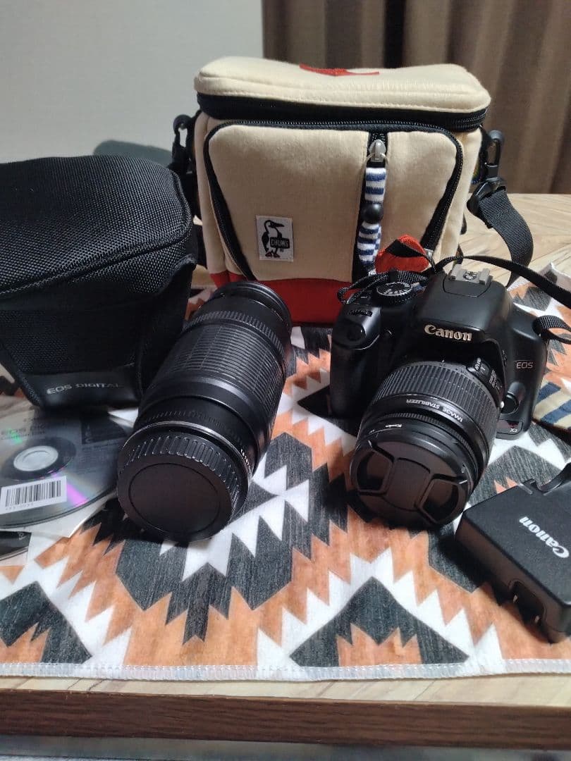 キャノン デジタル一眼レフカメラ 　ケース付き