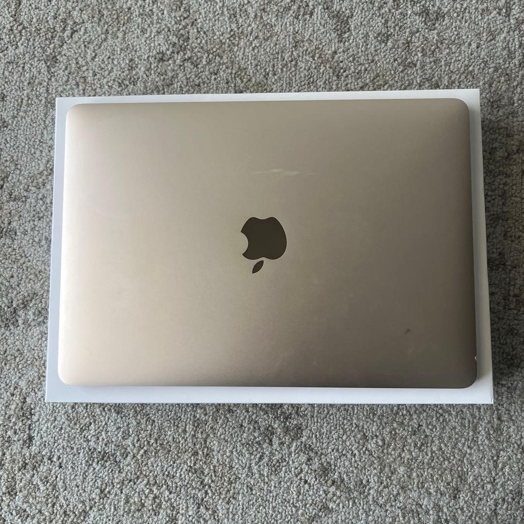 【昼割】Apple MacBook 2016年製 8GB/256GB