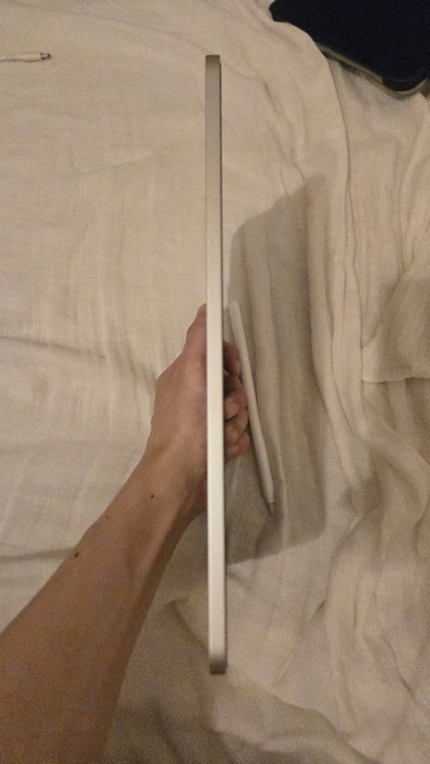 iPad Air　第5世代　純正ペン付き　シルバー