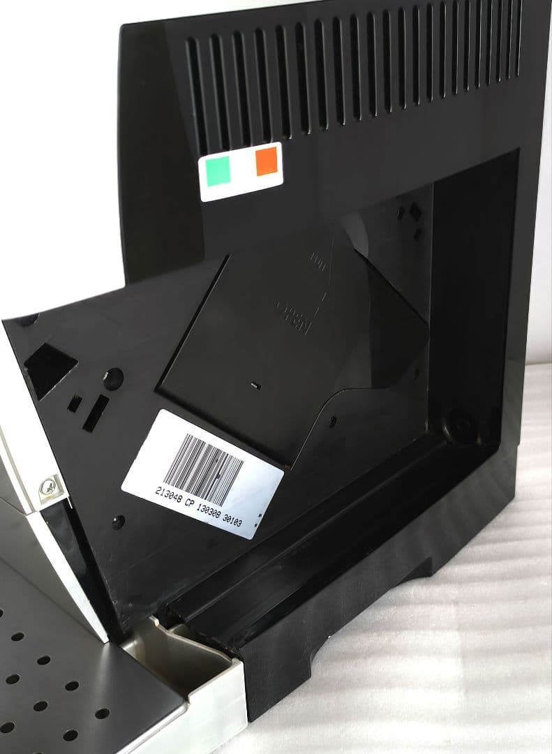 デロンギ　コンパクト　全自動コーヒーマシン　マグニフィカS　ECAM22110