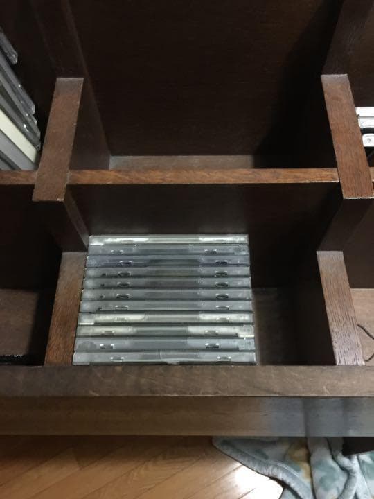 CDラック？本ラック？