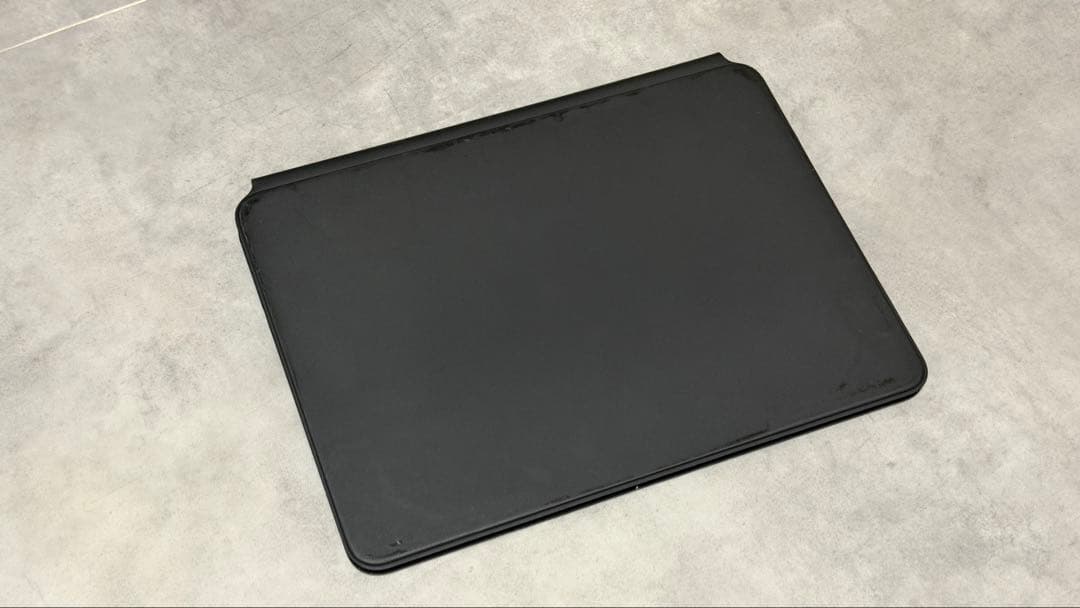 【美品】iPad Pro 11 第2世代 Cellular＋純正MagicKB