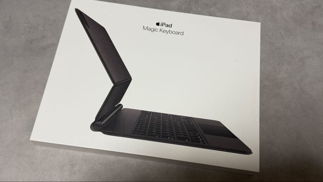 【美品】iPad Pro 11 第2世代 Cellular＋純正MagicKB