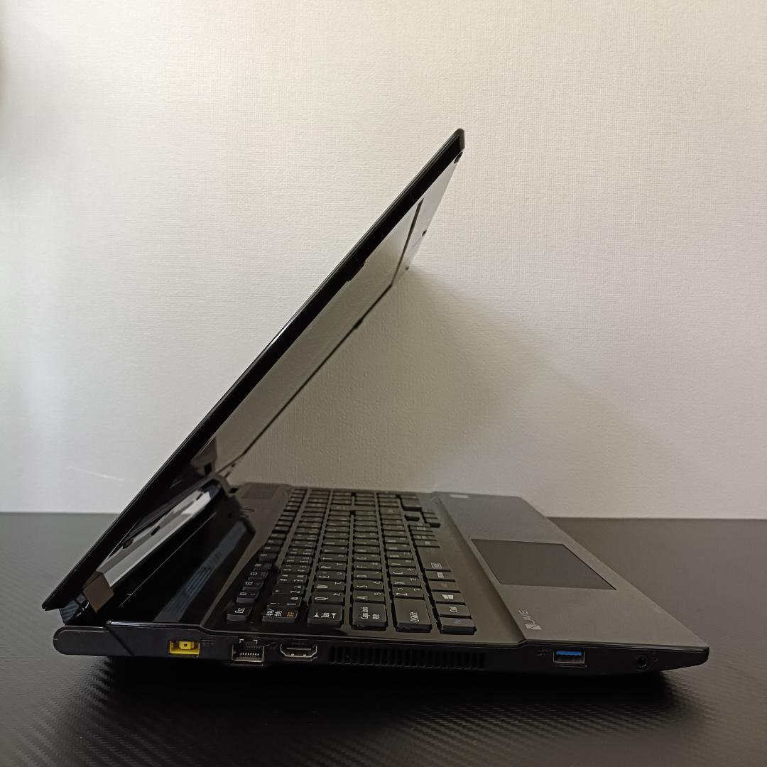 NEC ノートPC Core i7 Windows11 SSD メモリ8GB 黒
