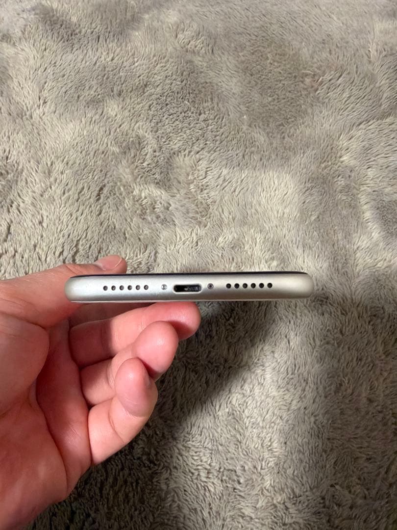 moshi  iPhone 11 ホワイト グリーン 2台本体