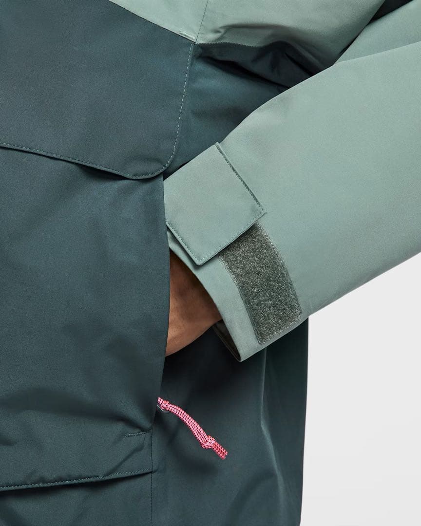 ナイキ　ACG プリマロフト　スカル　ピーク　Storm-FIT ジャケット