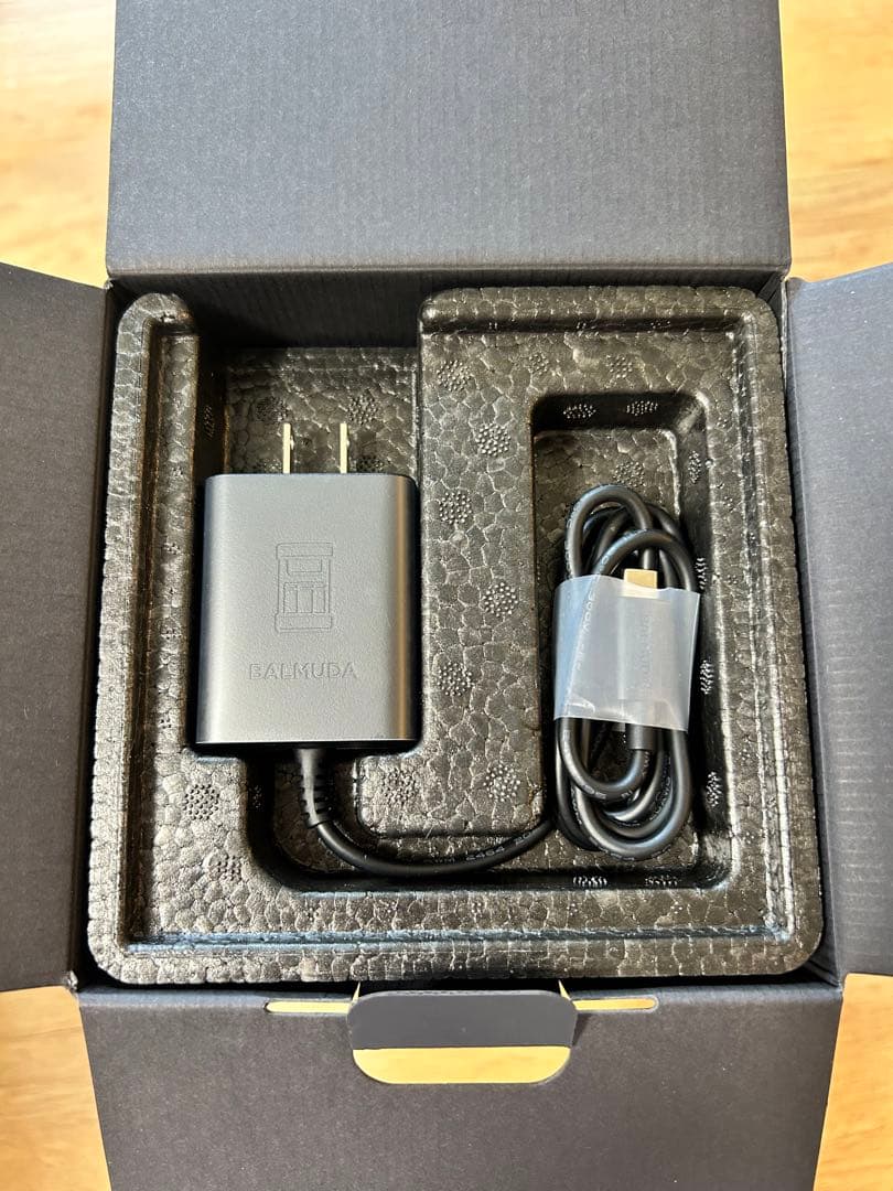 【新品未使用】バルミューダ BALMUDA The Speaker BLACK