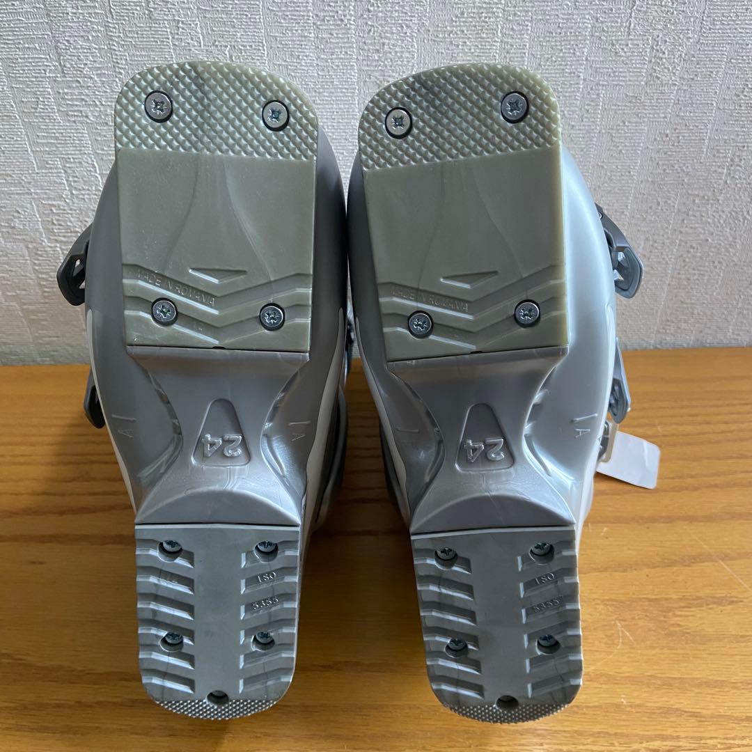 Salomon スキーブーツ 24.5 グレー　未使用品