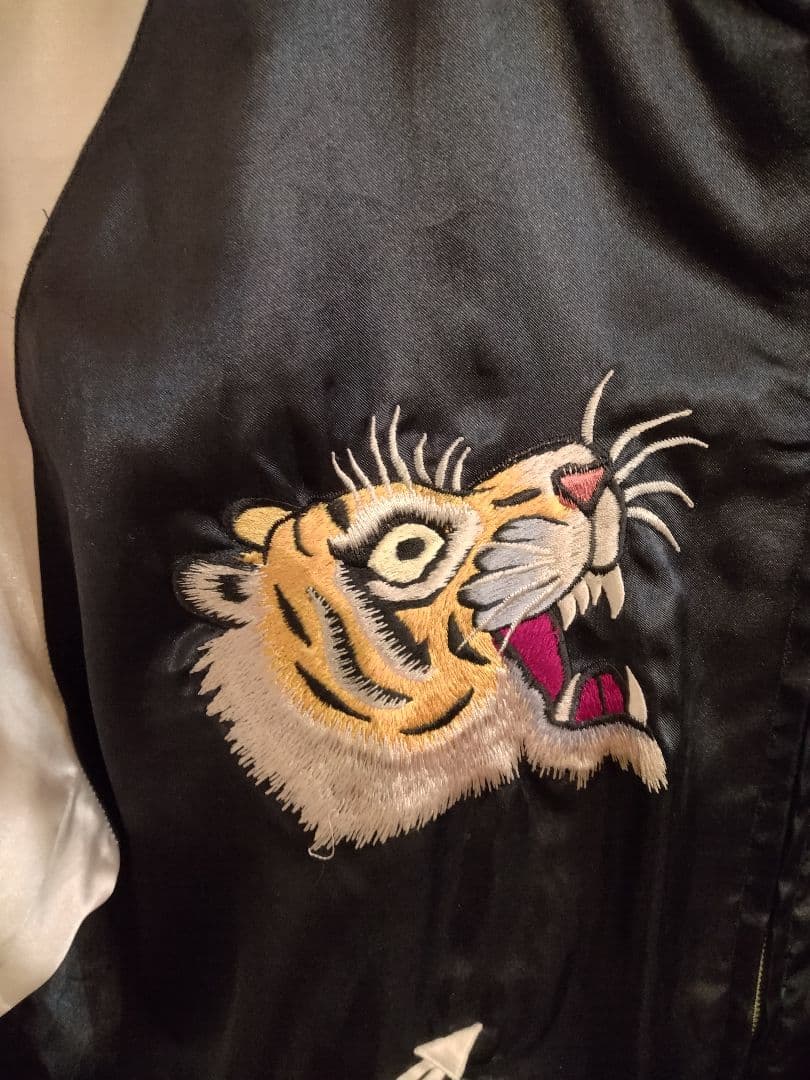 テーラー東洋スカジャン Ｌサイズ　虎　舞妓　龍　インディアン