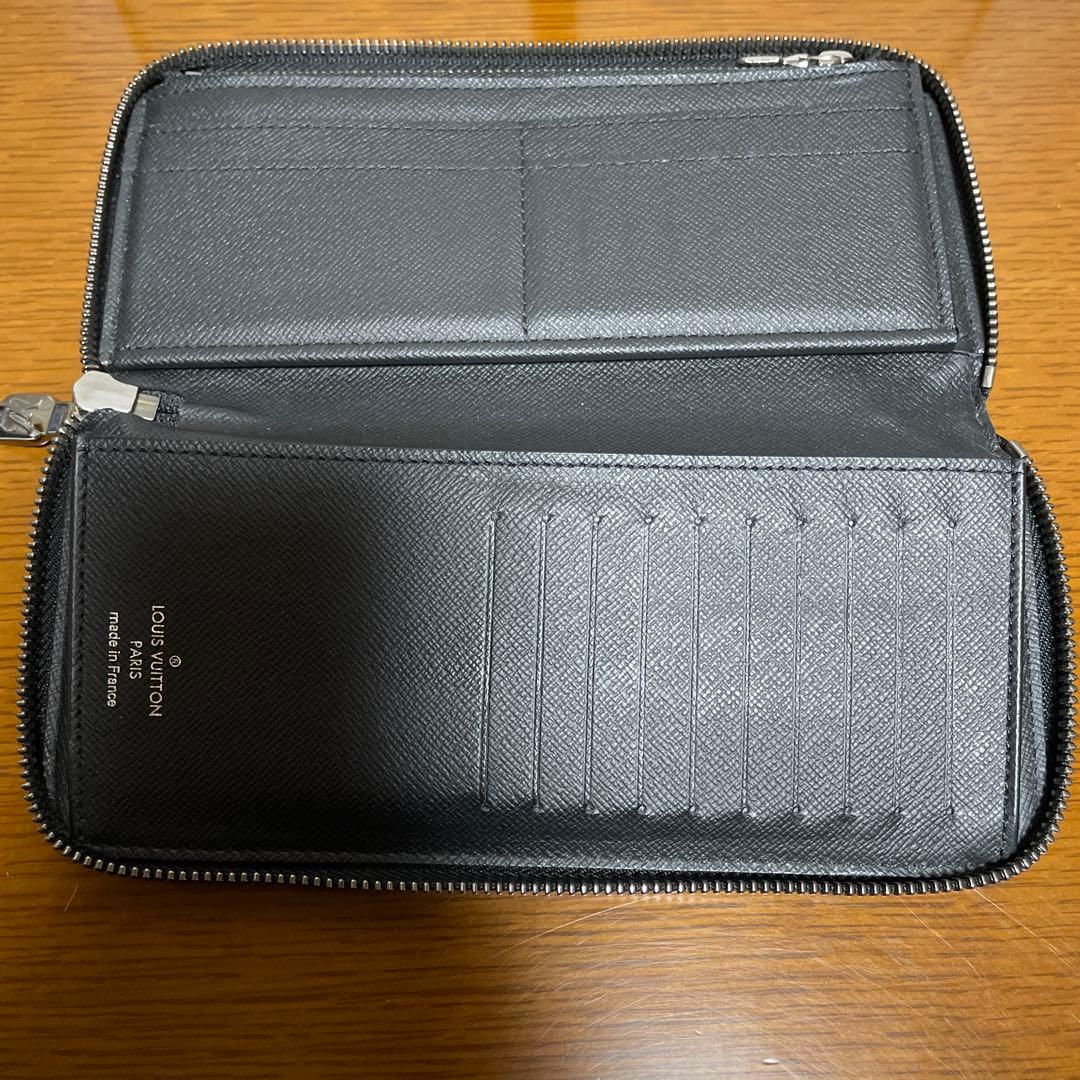 LOUIS VUITTON ルイヴィトン モノグラム エクリプス 財布