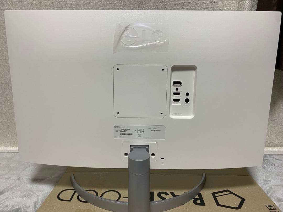 LG モニター 本体　27インチ　4k対応　+4k対応HDMIケーブル