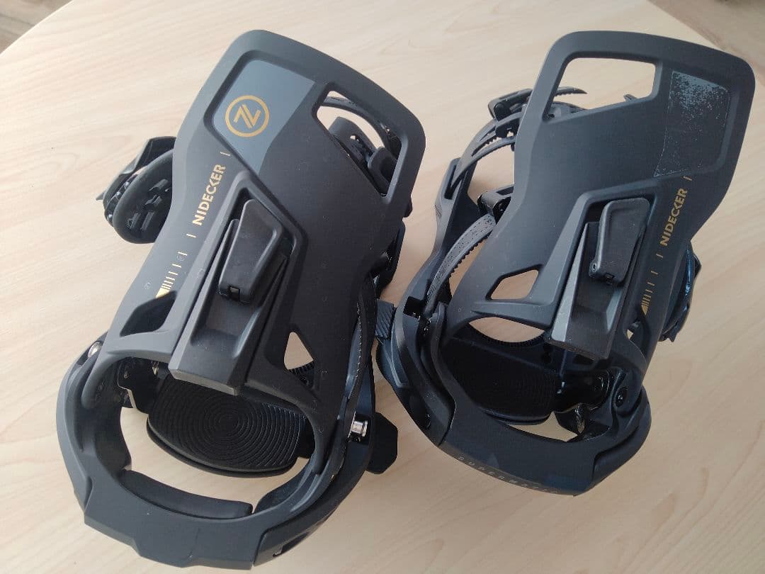 Nidecker Supermatic ビンディング S ブラック 24-25