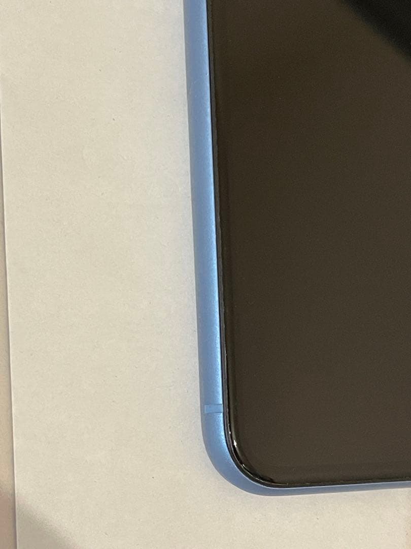 iPhone XR 128GB 充電最大75パーセントSIMフリー　匿名発送