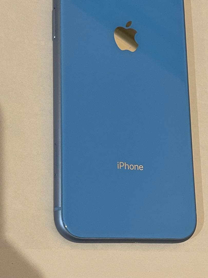 iPhone XR 128GB 充電最大75パーセントSIMフリー　匿名発送