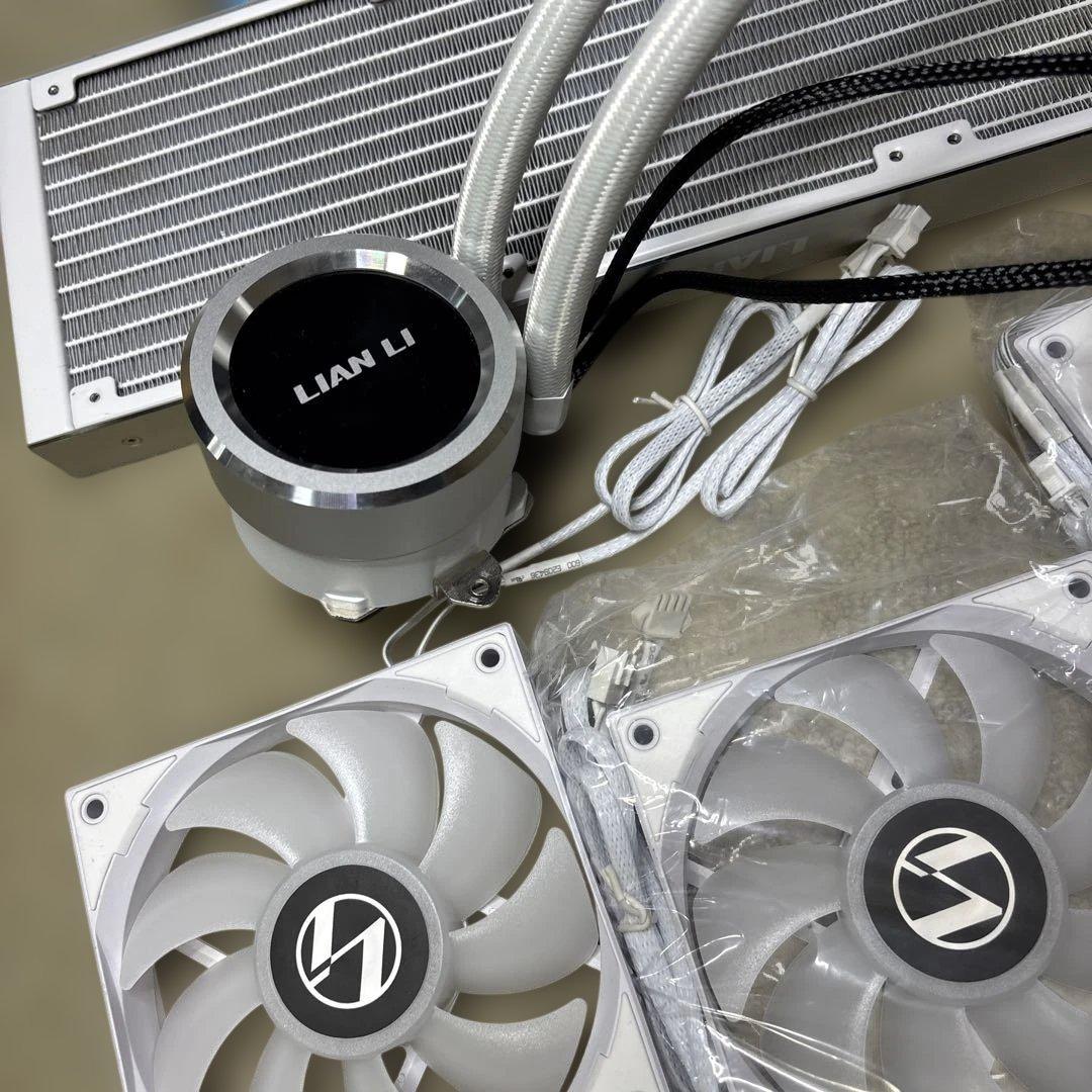 Lian Li GALAHAD AIO 360 RGB 水冷クーラー