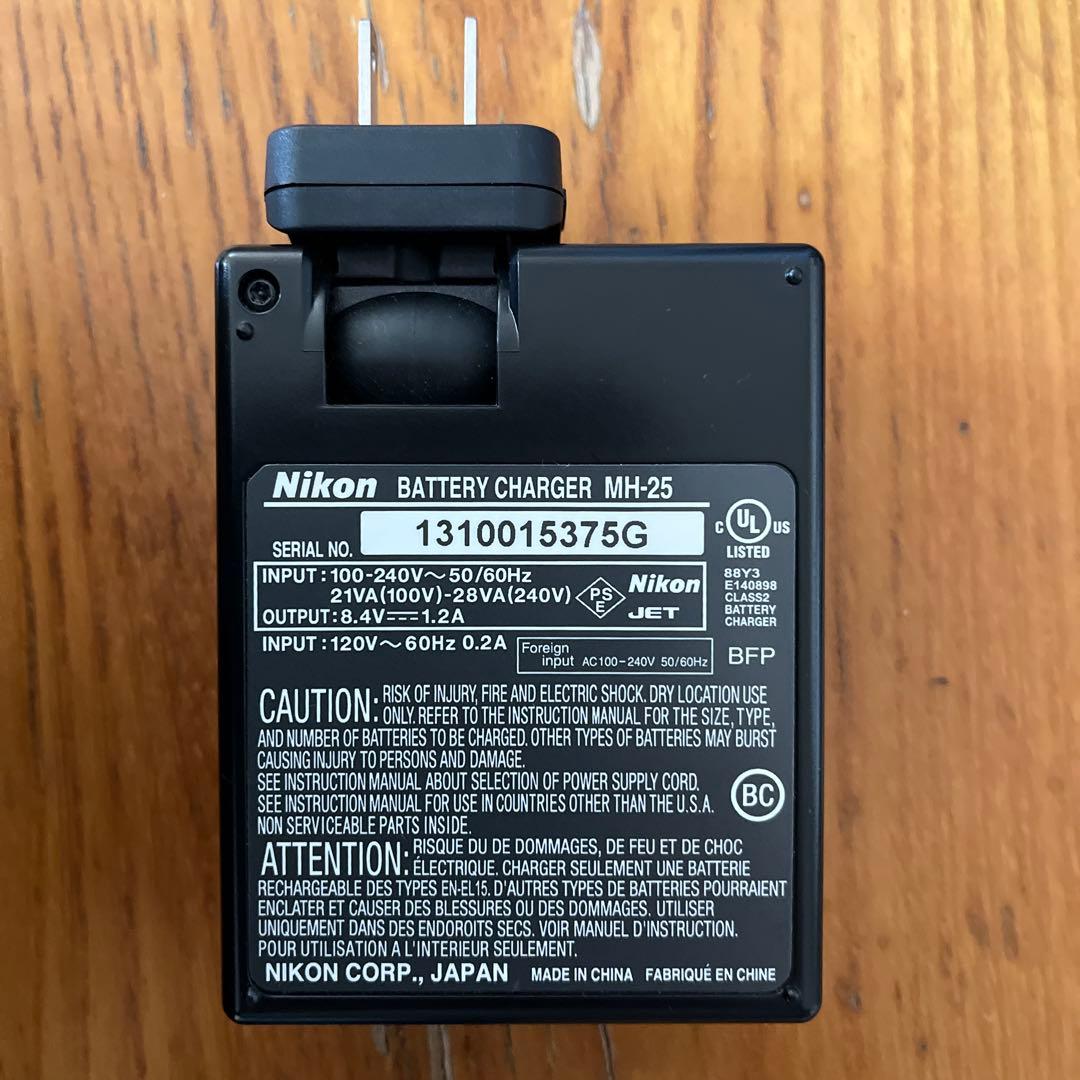 Nikon D7100 デジタル一眼レフカメラ　動作確認済み　ブロスバッグ付