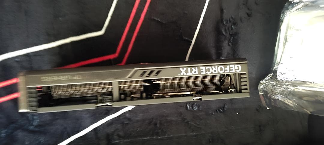 グラフィックボード・グラボ・ビデオカード ROG STRIX GeForce RTX 4070 Super OC 12GB